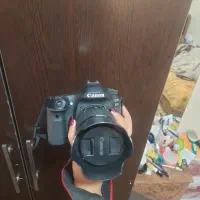 دوربین ۸۰d با لنز و کیف دوربین نو|دوربین عکاسی و فیلم‌برداری|ری, فیروزآباد|دیوار