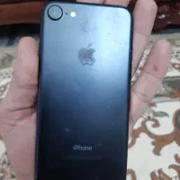 گوشی آیفون 8