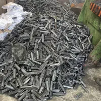 کارگر ماهر پرسکار و قالبساز