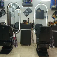 ارایشگر وکاراموز نیازمندیم