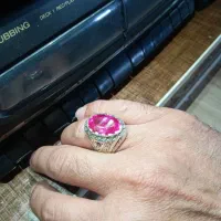 انگشتر یاقوت زیبا