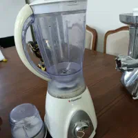 مخلوط کن وآسیاب