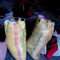 دستمال جهت پاک کردن