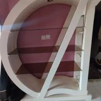 میز تلفن و ویترین