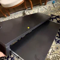 میز کامپیوتر و تلوزیون