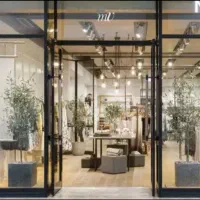 ۳۰۰ متر بر لوکس ترین خیابان سیرجان مناسب برند ها