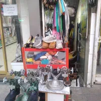 زیر پله اجاره ای بر خیابان بازار بزرگ المهدی|اجارهٔ مغازه و غرفه|کرج, حصارک بالا|دیوار