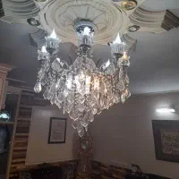 لوستر ۸ شاخه  یک عدد کاملا سالم درحد نو