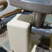 چرخ گوشت توشیبا اصلی قدیمی کاملا سالم