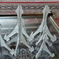 پایه قاب ووسایل داخل ویترین