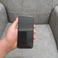 اپل iPhone 13 نرمال ch با حافظهٔ ۱۲۸ گیگابایت