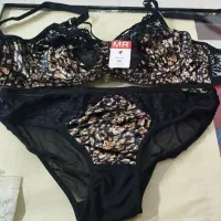 لباس زیر زنانه ومردانه