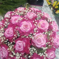 فروش انواع گل های طبیعی و مصنوعی