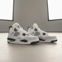 جردن 4|کیف، کفش، کمربند|هشتگرد, شهرک وحدت|دیوار