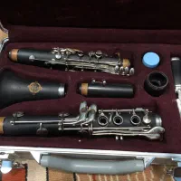 کلارینت سوزوکی|سازهای بادی|خمینی‌شهر, |دیوار