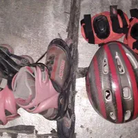 اسکیت با لوازم ایمنی سالم