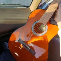 فروش فوری گیتار