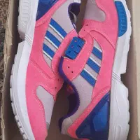 کتونی نونو|کیف، کفش، کمربند|هشتگرد, مدرس|دیوار