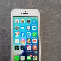 ایفون بسیار سالم iphone se