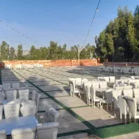 گارسون مرد تالار عروسی