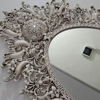 آینه و شمعدان فلزی با رنگ کوره ای