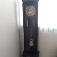 ساعت دیواری ایستاده چوبی