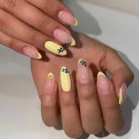 خدمات ناخن