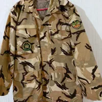 کت نظامی و لباس بسیجی