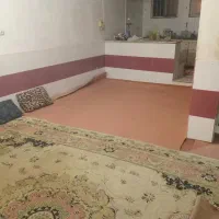 اپارتمان اجاره|اجارهٔ آپارتمان|قم, دروازه چوبی|دیوار