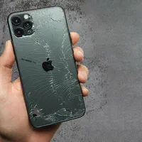 تعویض قاب در گلس پشت آیفون با لیزر