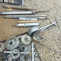 مقداری لوازم صنعتی|ابزارآلات|فیروزه, |دیوار