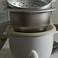 یک عدد آرام پز و پلوپز و بخار پز نو