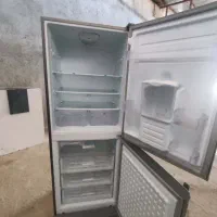 یخچال فروشی در حد نو