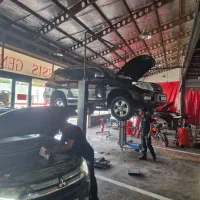 مکانیک ماهر و نیمه ماهر