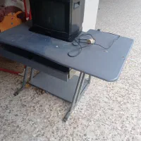 میز کامپیوتر سالم