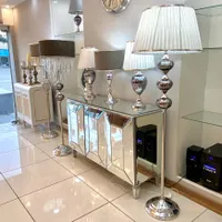آباژور ایستاده کنارسالنی همراه ست لوستر|چراغ خواب و آباژور|تهران, اکباتان|دیوار
