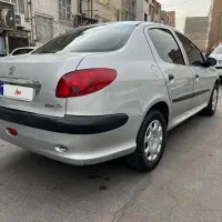 پژو ۲۰۶صندوقدار تیپ ۵ بدون رنگ کم کار استثنایی