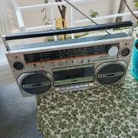 رادیو ضبط قدیمی توشیبا