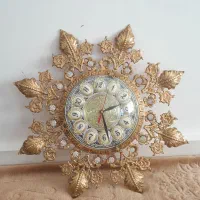 ساعت دیواری