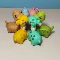 دایناسور زرافه اسباببازی قدرتی آبسرد کن مکعب ابری|اسباببازی بچه|قم, چهل درخت|دیوار