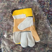 لباس کار و کفش کار نونونو