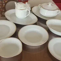 سرویس چینی*اصل ژاپن* ۱۲ نفره