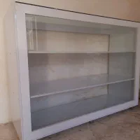 ۲ عدد قفسه و ویترین مغازه تمام ام دی اف