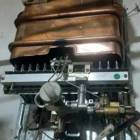 آبگرمکن دیواری بوتان در حد نو با تست