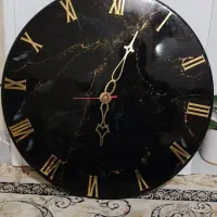 ساعت دیواری