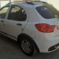 کوئیکR سفید مشکی مدل۱۴۰۰