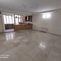 آپارتمان ۷۰ متری تمیز / شکوفه / طاهری