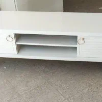 میز تلویزیون ال سی دی تمیز و نو