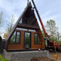 سازنده کلبه های سویسی و فلات