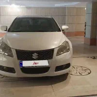 سوزوکی کیزاشی فول وارداتی